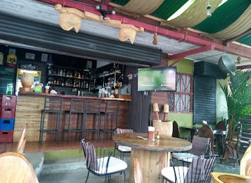 costa-rica/jaco/bar/la-garza