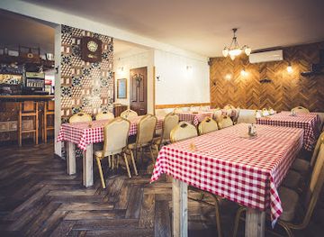 hungary/pecs/bar/csulok-bar-etterem