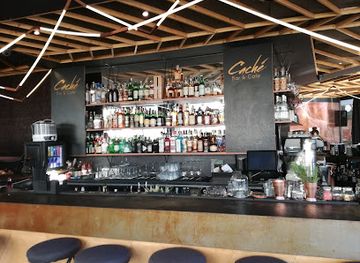 bulgaria/stara-planina/bar/cache-bar-cafe