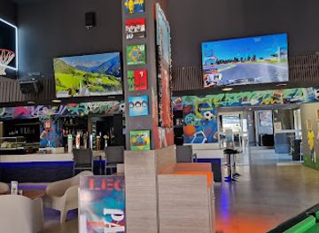 cyprus/larnaca-district/bar/moments-sports-bar