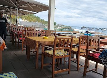 tanzania/stone-town/mizingani-seafront/bar/mercury-s-bar
