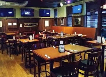 rhode-island/east-bay/bar/lucky-s-pub-snug