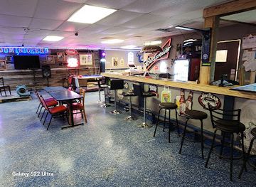 mississippi/desoto-national-forest/bar/dominickers-bar-and-grill