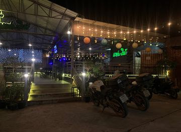 laos/phongsaly-province/bar/faenmai-food-and-drink