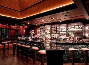 indonesia/central-java/bar/between-the-sips