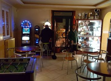 italy/marche/bar/bar-del-bivio
