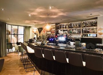 austria/mayrhofen/bar/hof-bar-wine-cocktailbar