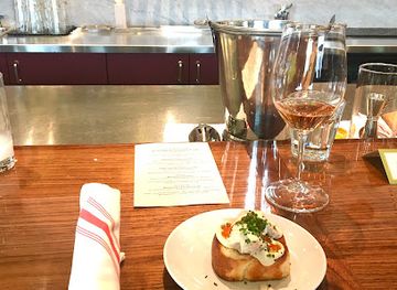 idaho/sun-valley/bar/scout-wine-cheese