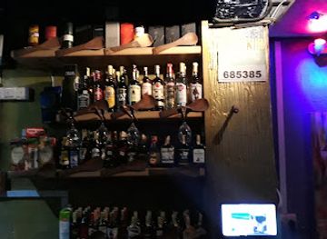 kenya/naivasha/bar/lips-lounge