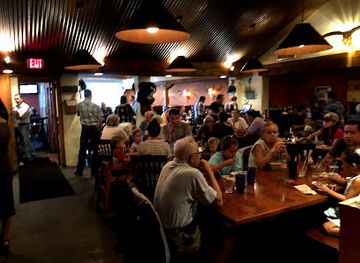 connecticut/greenwich-point-park/bar/boxcar-cantina