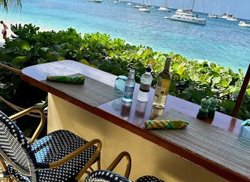 saint-vincent-and-the-grenadines/grenadines/bar/jack-s-beach-bar