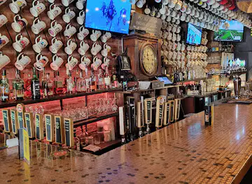 Eli Cannons Tap Room