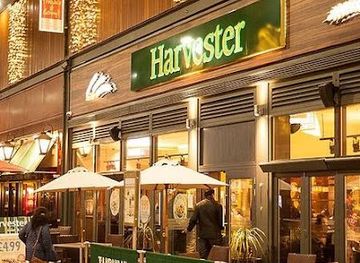 united-kingdom/manchester/salford-quays/bar/harvester-quayside-mediacityuk