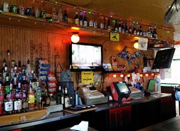 michigan/lower-peninsula/bar/happy-hour-bar