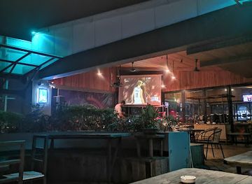 indonesia/west-kalimantan/bar/cielo-sky-lounge-harris-hotel