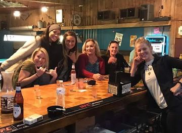 louisiana/chenier-plain/bar/pinky-s-on-the-bayou