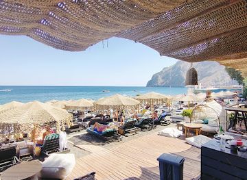 greece/santorini/kamari/bar/voodoo-bar-santorini