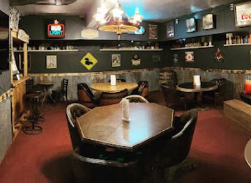 nebraska/columbus/bar/cork-barrel