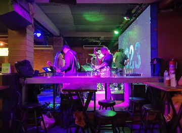 thailand/tenasserim-hills/bar/country-road-bar