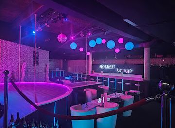 austria/ischgl/bar/livingroom