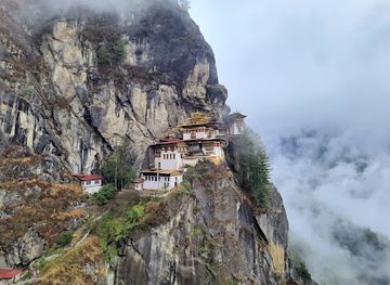 bhutan/haa-valley/bar/taktshang-cafeteria
