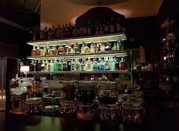 germany/stuttgart/bar/fou-fou-cocktail-und-champagnerbar