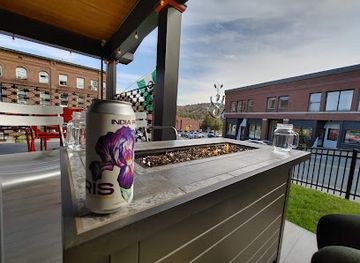 vermont/caledonia-county/bar/st-johnsbury-distillery-tasting-room-speakeasy