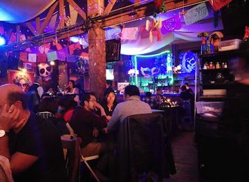 bolivia/la-paz/bar/pueblo-viejo