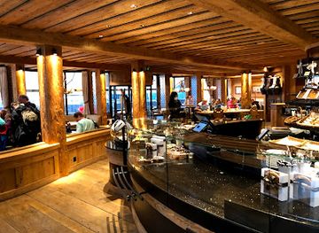 switzerland/gstaad/bar/charly-s-gstaad