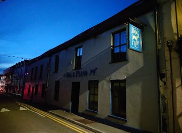 united-kingdom/carmarthenshire/bar/the-dog-piano