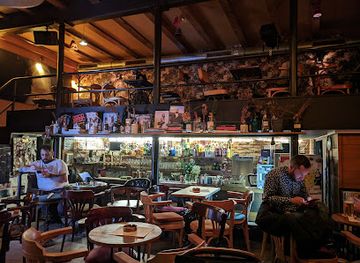 croatia/porec/bar/caffe-bar-corner