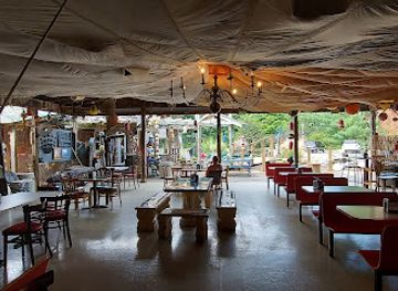 indiana/turkey-run-state-park/bar/up-the-creek-boat-ique