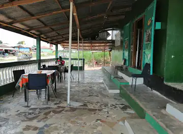 Loleyah Bar & Restaurant