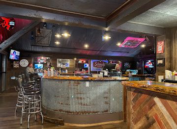 minnesota/cuyuna-country-state-recreation-area/bar/bridge-tavern