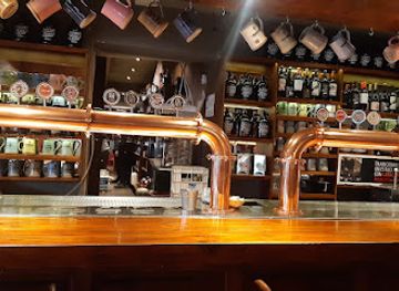 argentina/patagonia/bar/manush-centro