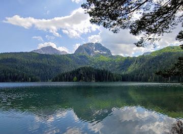 Nacionalni restoran Crno jezero