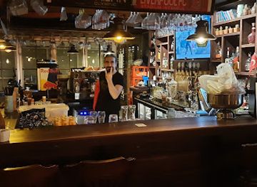 turkiye/izmir/konak/bar/travelers-pub-kordon