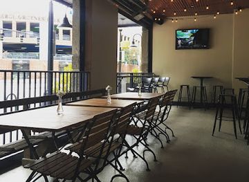 north-carolina/charlotte/uptown/bar/the-daily