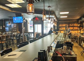 new-hampshire/central-new-hampshire/bar/city-hall-pub