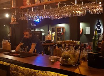turkiye/ankara/bahcelievler/bar/b-large-pub-bistro