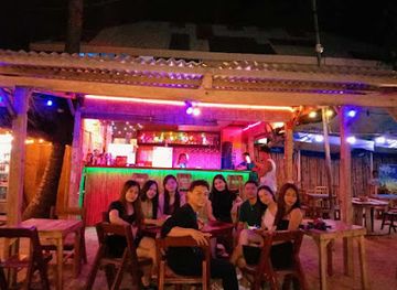 philippines/visayas/bar/the-sandbar-santa-fe