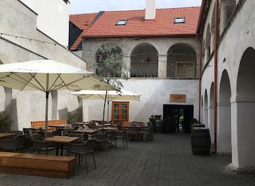 slovakia/trnava-region/bar/cajka