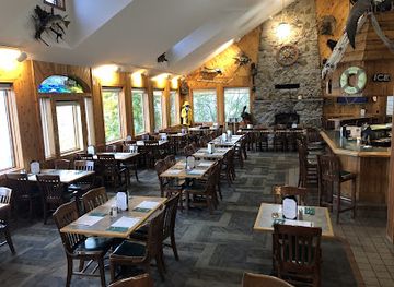 minnesota/lake-of-the-woods/bar/rock-harbor-lodge