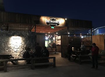 argentina/southern-patagonia/bar/cerveza-patagonia-jardin-cervecero-san-juan