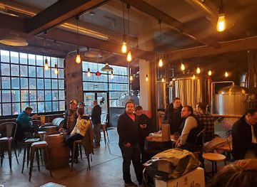 michigan/detroit/eastern-market/bar/eastern-market-brewing-co