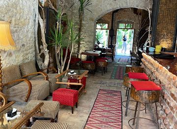 albania/vlora-region/bar/komiteti-bar-vlore