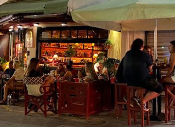 greece/crete/heraklion/bar/swing-thing