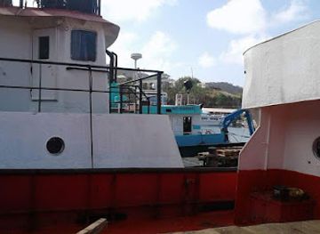 grenada/carriacou-and-petite-martinique/bar/the-coconut-bar