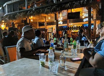 jamaica/kingston/downtown-kingston/bar/barbican-beach-bar