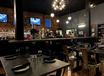 connecticut/hartford/bar/piggy-s-cafe
